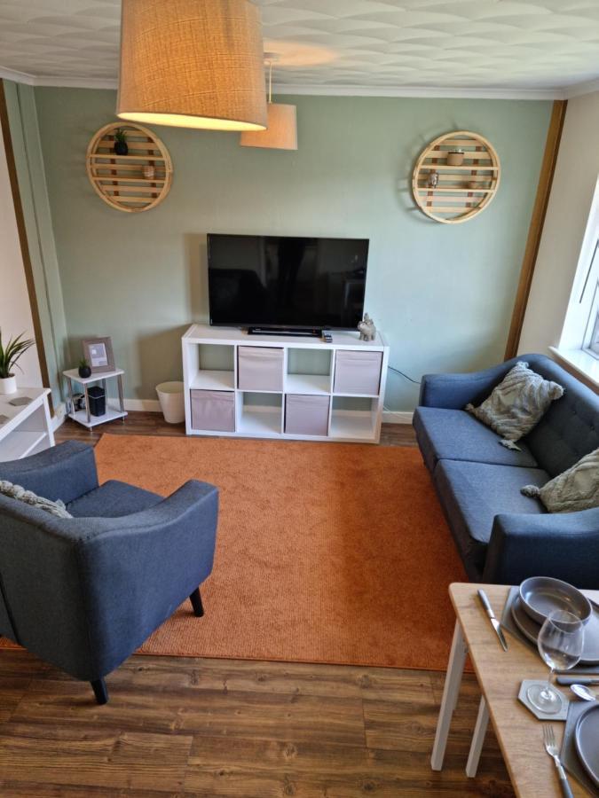 Lovely 2 Bedroom Serviced Apartment With Parking Mansfield Kültér fotó